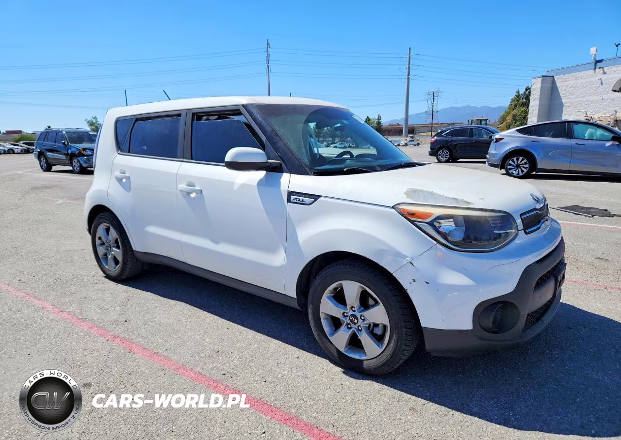2018 Kia Soul Base VIN:KNDJN2A20J7544170 - 4