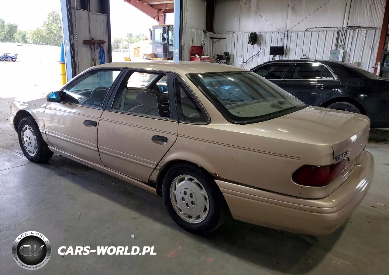 1993 Ford Taurus Gl VIN:1FACP5248PG268114 - 2