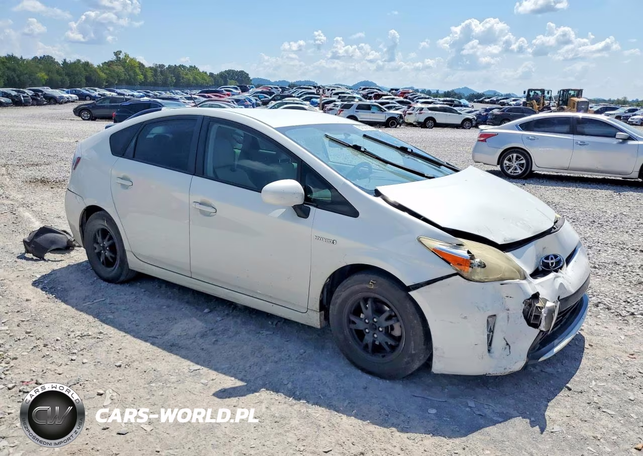 2012 Toyota Prius Two VIN:JTDKN3DU3C1480557 - 4
