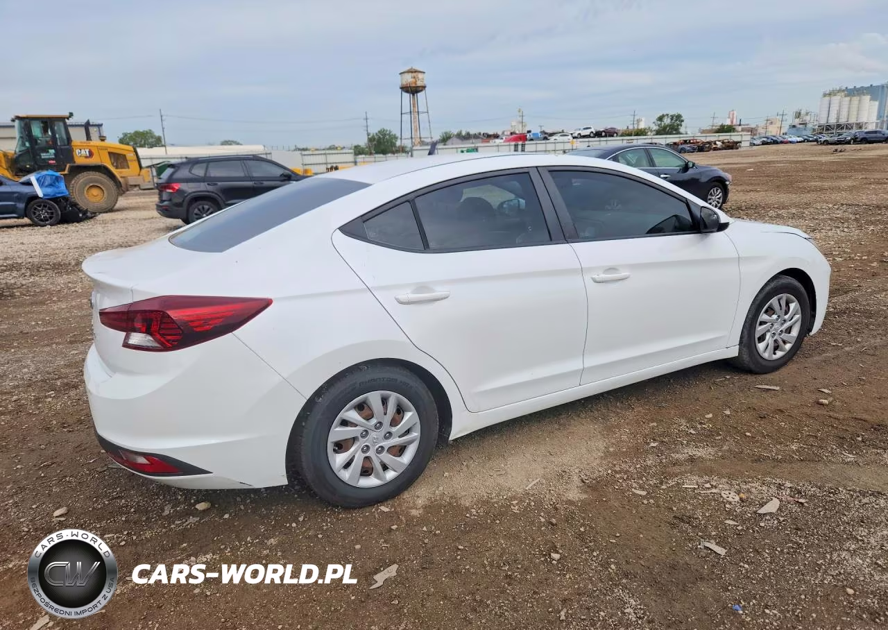 2019 Hyundai Elantra Se VIN:5NPD74LF3KH427764 - 3