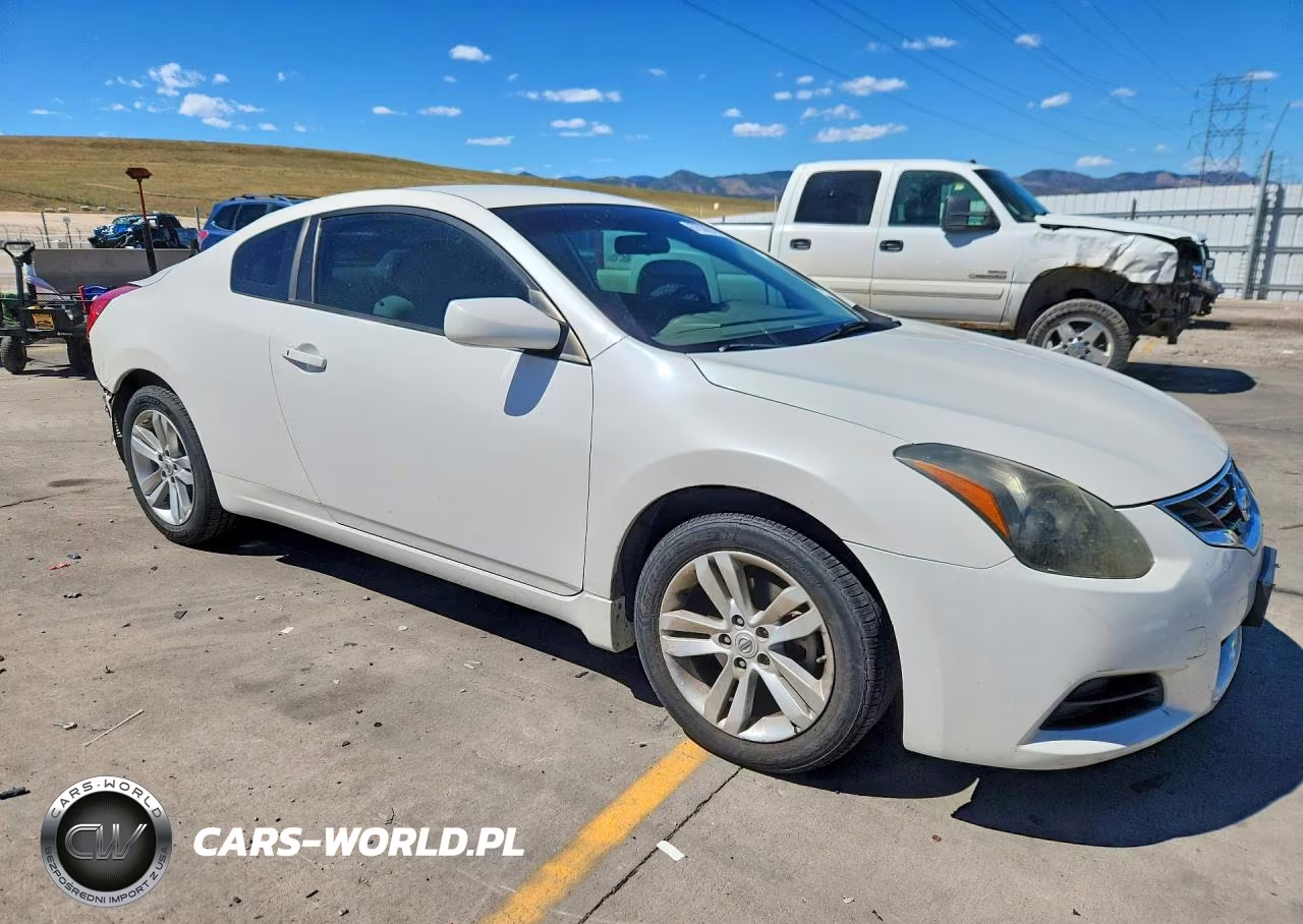 2011 Nissan Altima 2.5 S VIN:1N4AL2EP1BC139364 - 4