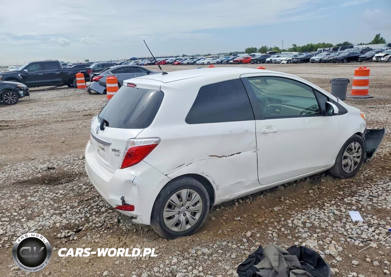 2013 Toyota Yaris 3-Door Le VIN:JTDJTUD30DD567931 - 3