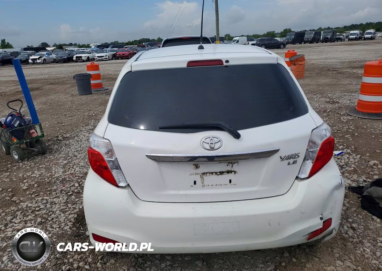 2013 Toyota Yaris 3-Door Le VIN:JTDJTUD30DD567931 - 6