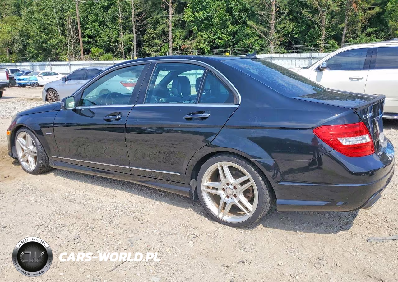 2012 Mercedes-Benz C 250 VIN:WDDGF4HB1CA677024 - 2