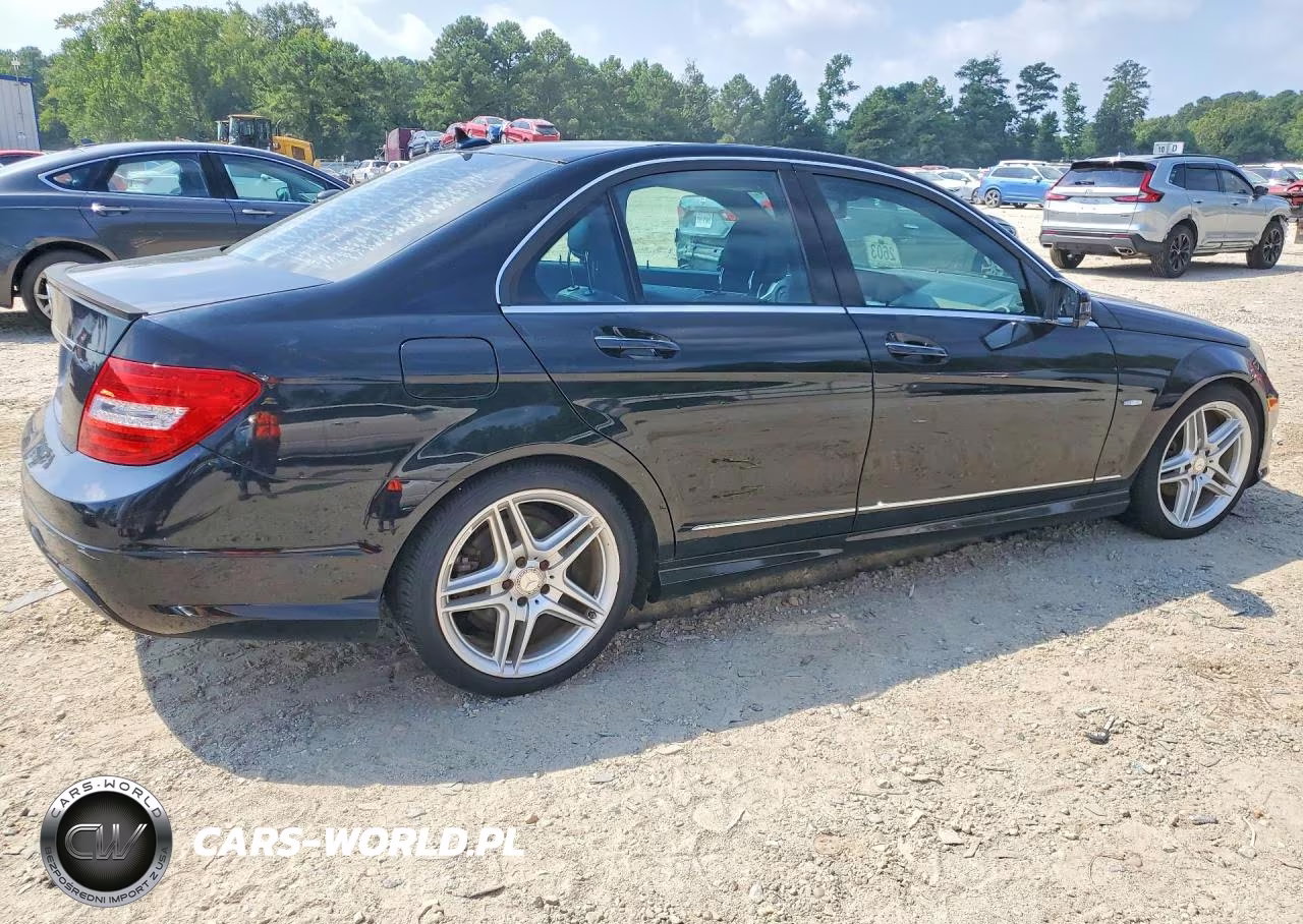 2012 Mercedes-Benz C 250 VIN:WDDGF4HB1CA677024 - 3