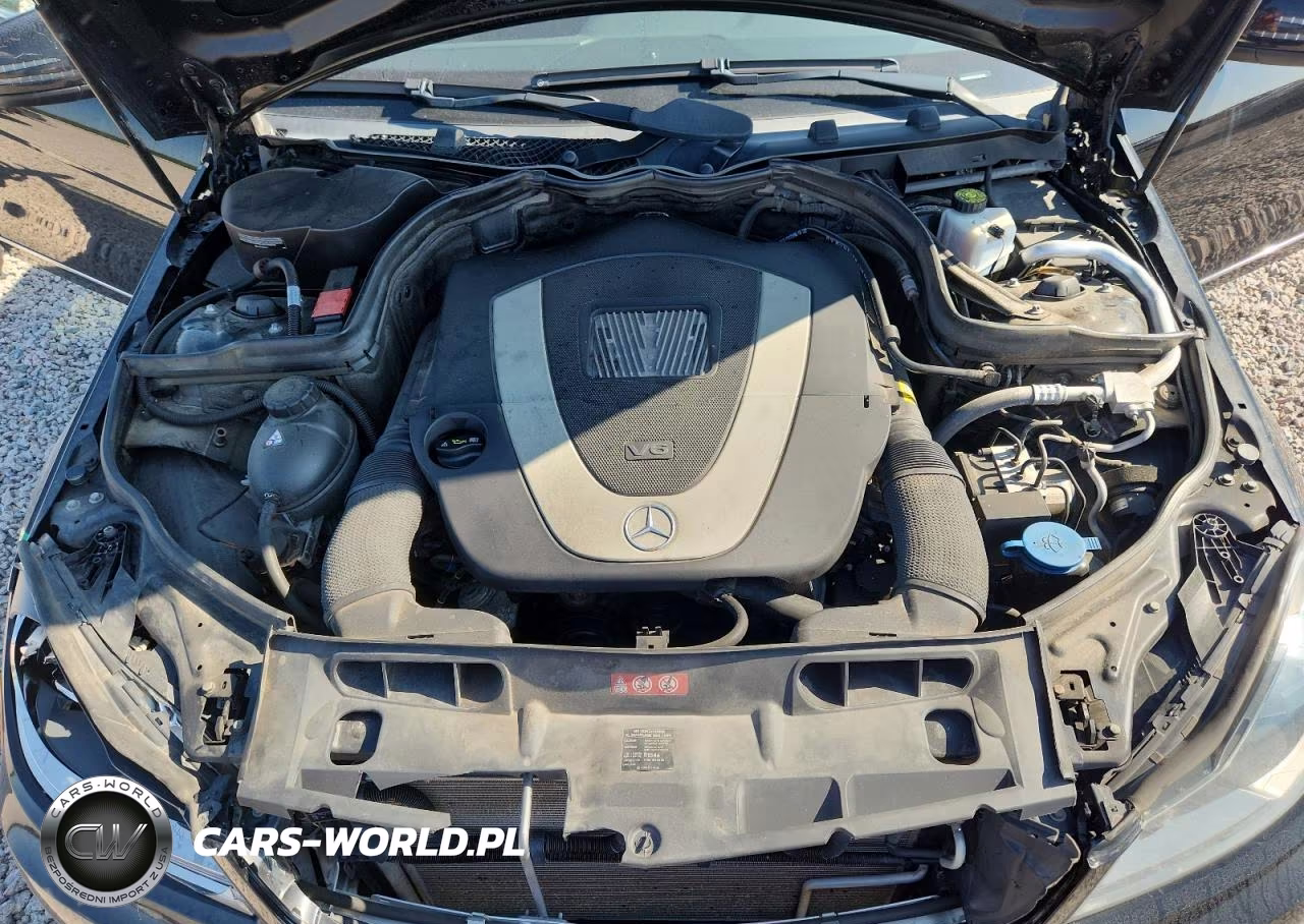 2012 Mercedes-Benz C 300 4Matic VIN:WDDGF8BB9CR228787 - 11