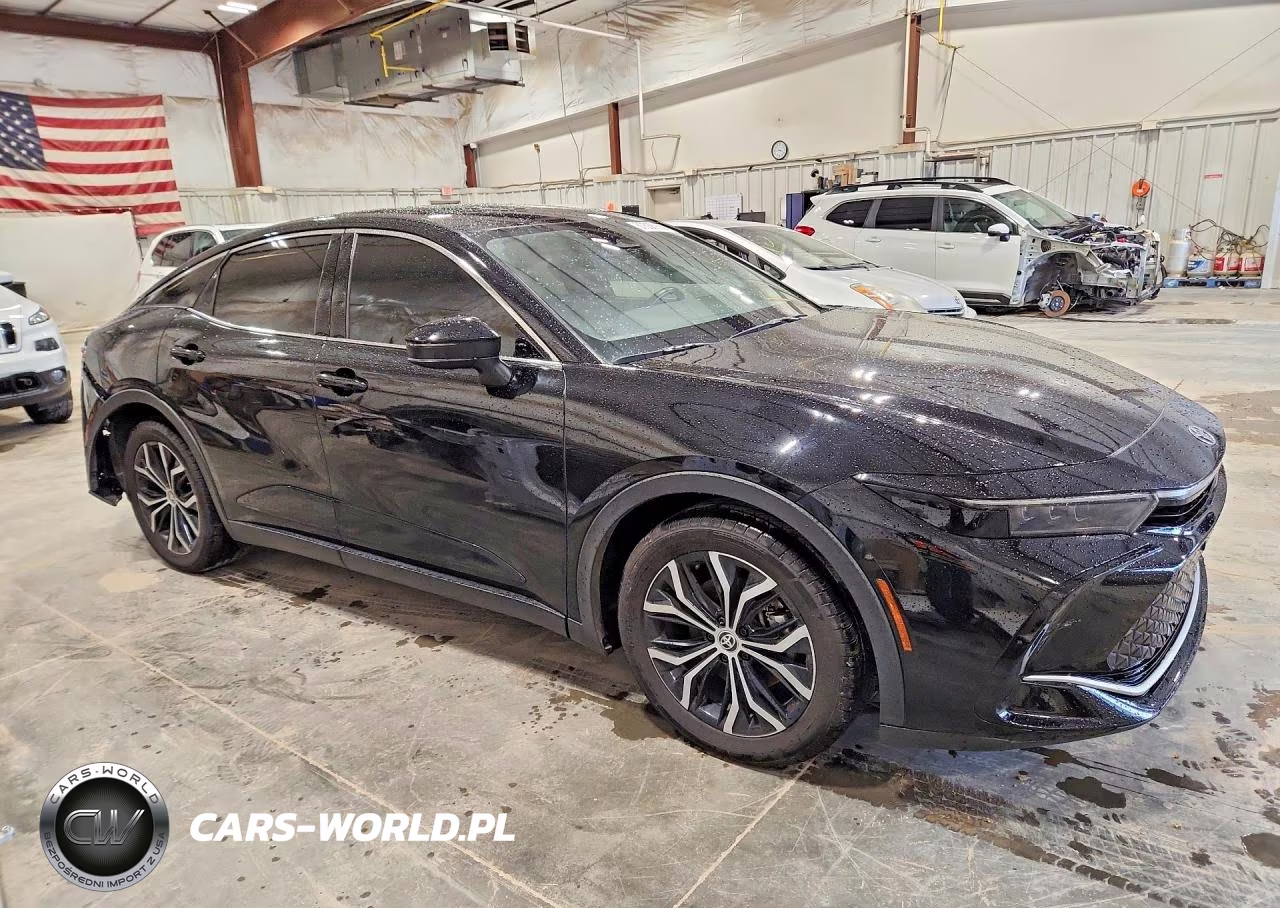 2023 Toyota Crown Limited VIN:JTDAAAAF2P3005848 - 4