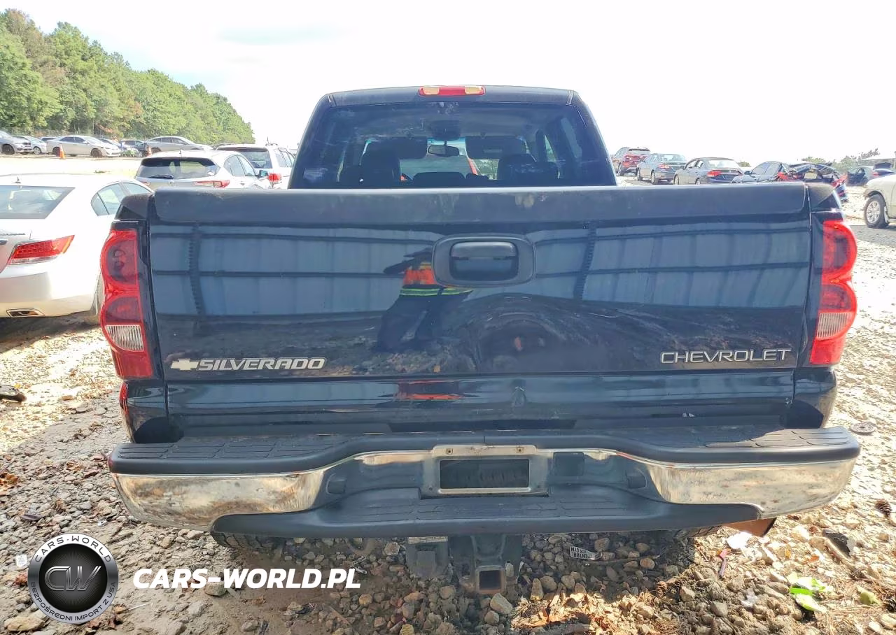2004 Chevrolet Silverado C2500 Heavy Duty VIN:1GCHC23U24F192142 - 6