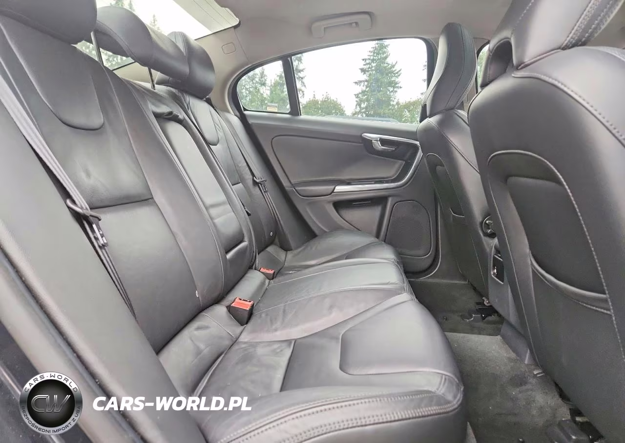 2013 Volvo S60 T5 VIN:YV1612FS9D2185200 - 10