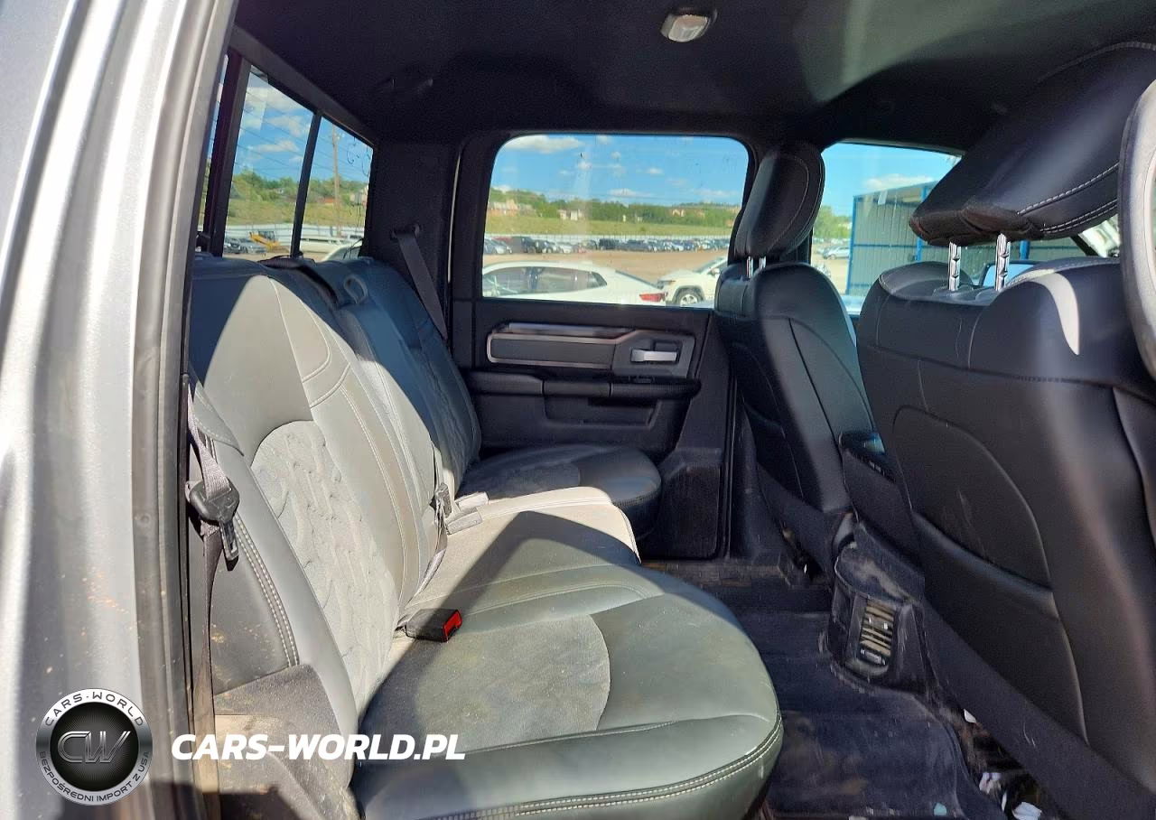 2021 Ram 2500 Powerwagon VIN:3C6TR5EJ0MG681965 - 10
