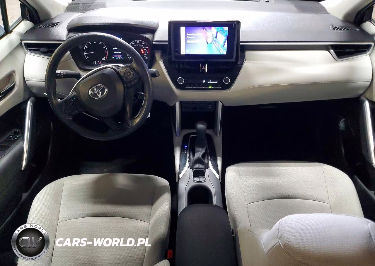 2023 Toyota Corolla Cross L VIN:7MUAAABG5PV076313 - 8