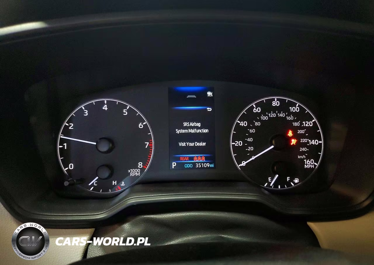 2023 Toyota Corolla Cross L VIN:7MUAAABG5PV076313 - 9