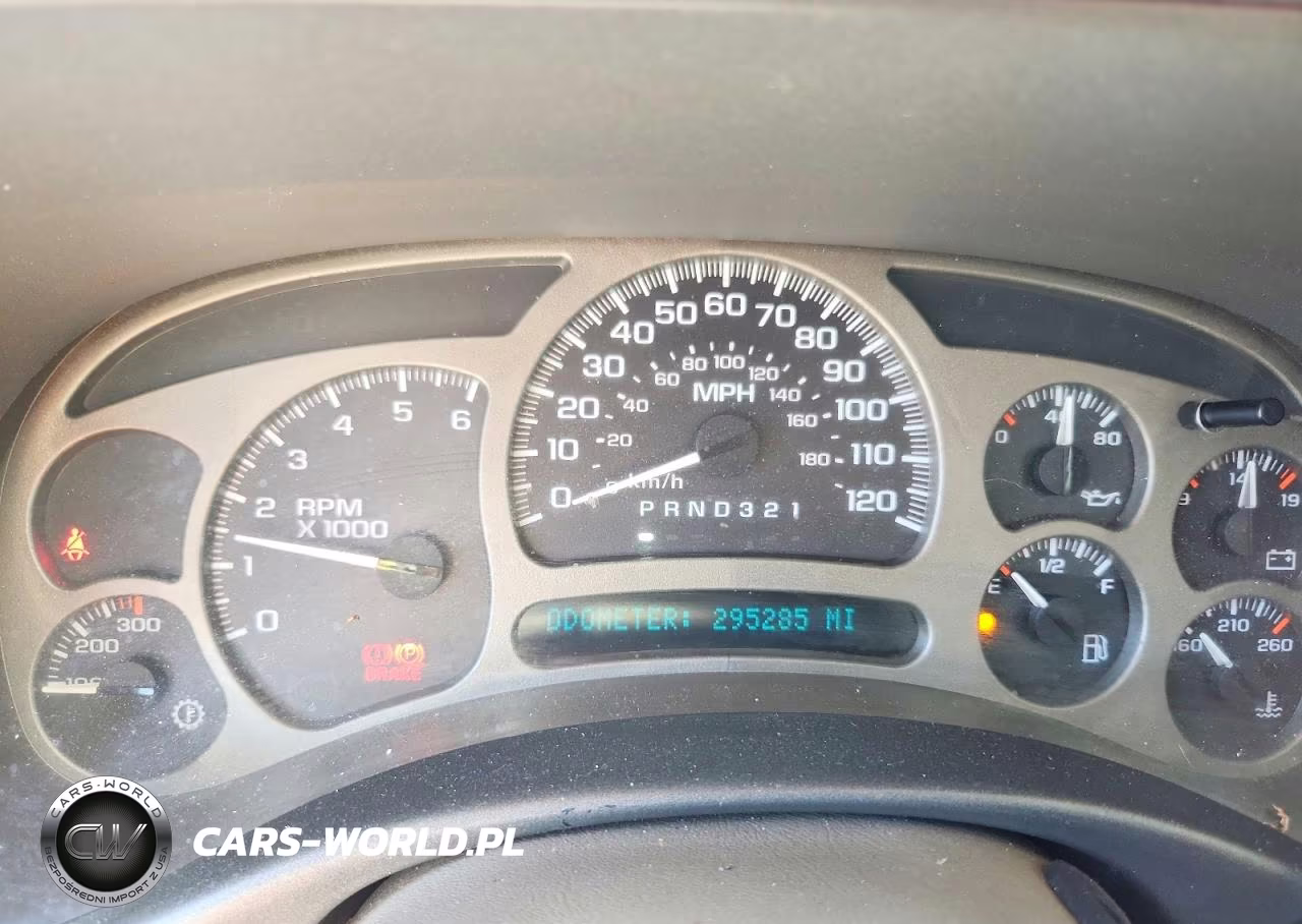 2006 GMC Sierra K1500 Denali VIN:2GTEK63N261273366 - 9