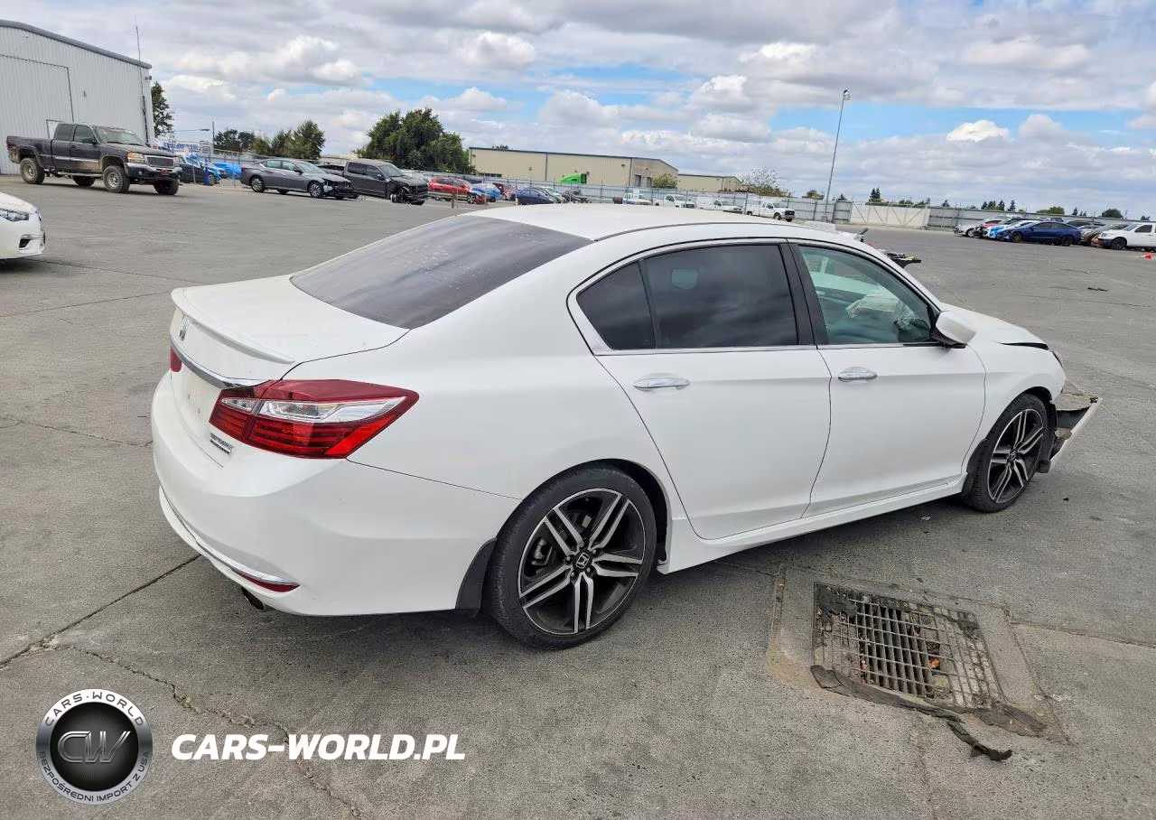 2017 Honda Accord Sport Special Edition VIN:1HGCR2F17HA178977 - 3