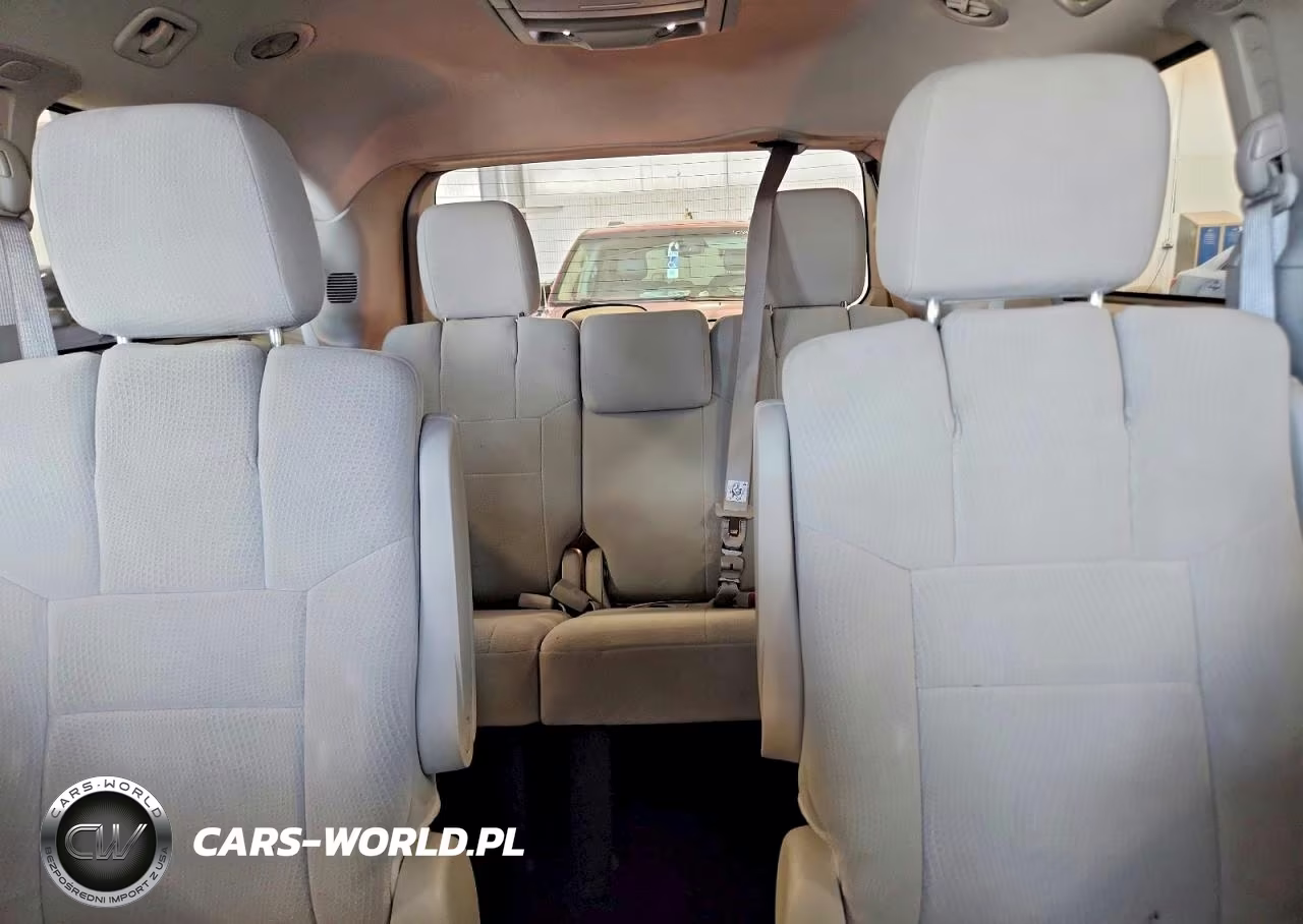 2012 Dodge Grand Caravan Crew VIN:2C4RDGDG4CR229030 - 10
