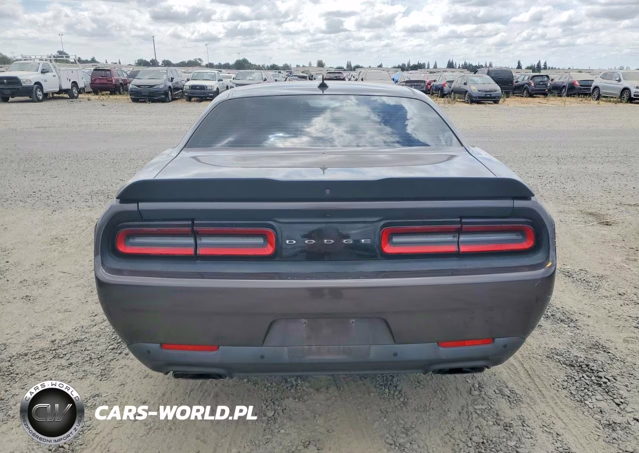 2016 Dodge Challenger R-T Scat Pack VIN:2C3CDZFJ2GH290841 - 6