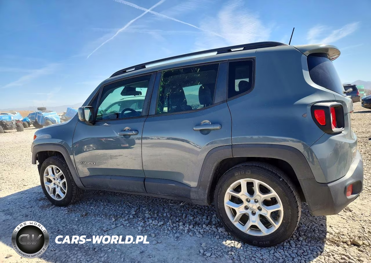 2018 Jeep Renegade Latitude VIN:ZACCJABB0JPH92564 - 2