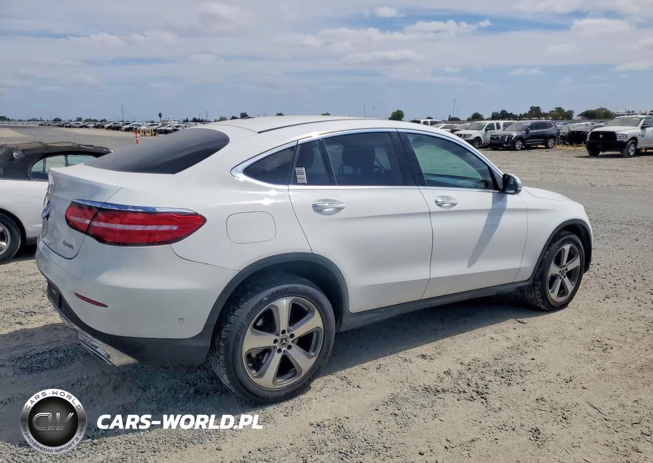 2019 Mercedes-Benz Glc Coupe 300 4Matic VIN:WDC0J4KB9KF637904 - 3