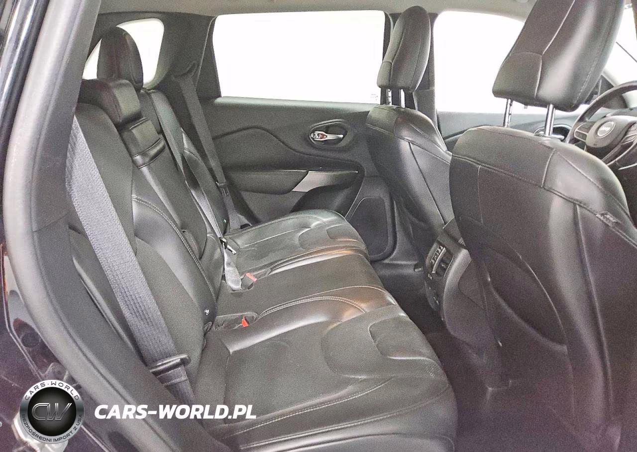 2019 Jeep Cherokee Limited VIN:1C4PJMDX7KD138625 - 11