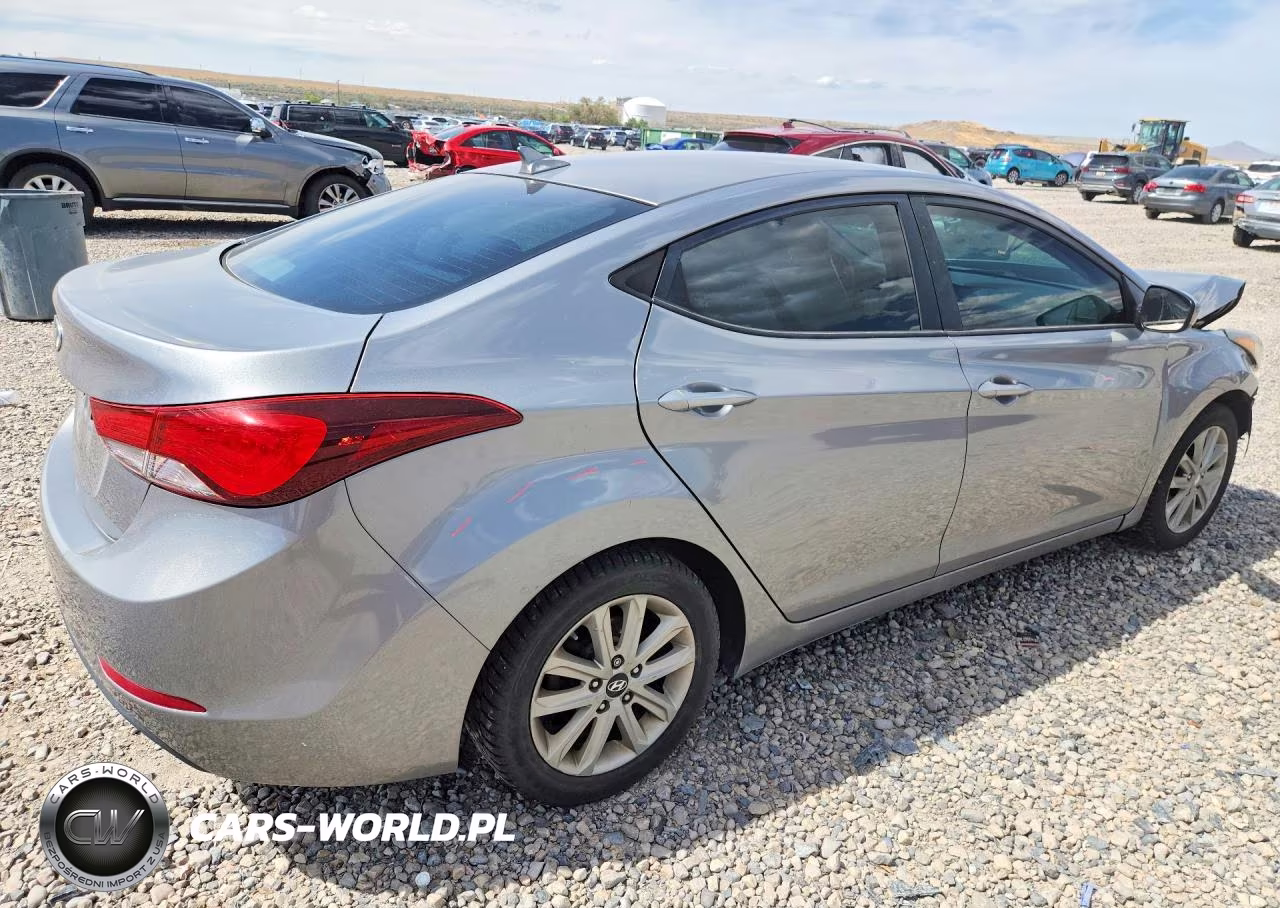 2015 Hyundai Elantra Se VIN:KMHDH4AE8FU329747 - 3