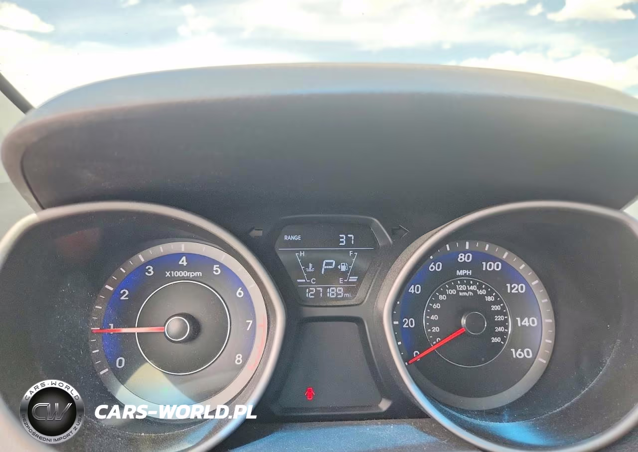 2015 Hyundai Elantra Se VIN:KMHDH4AE8FU329747 - 9
