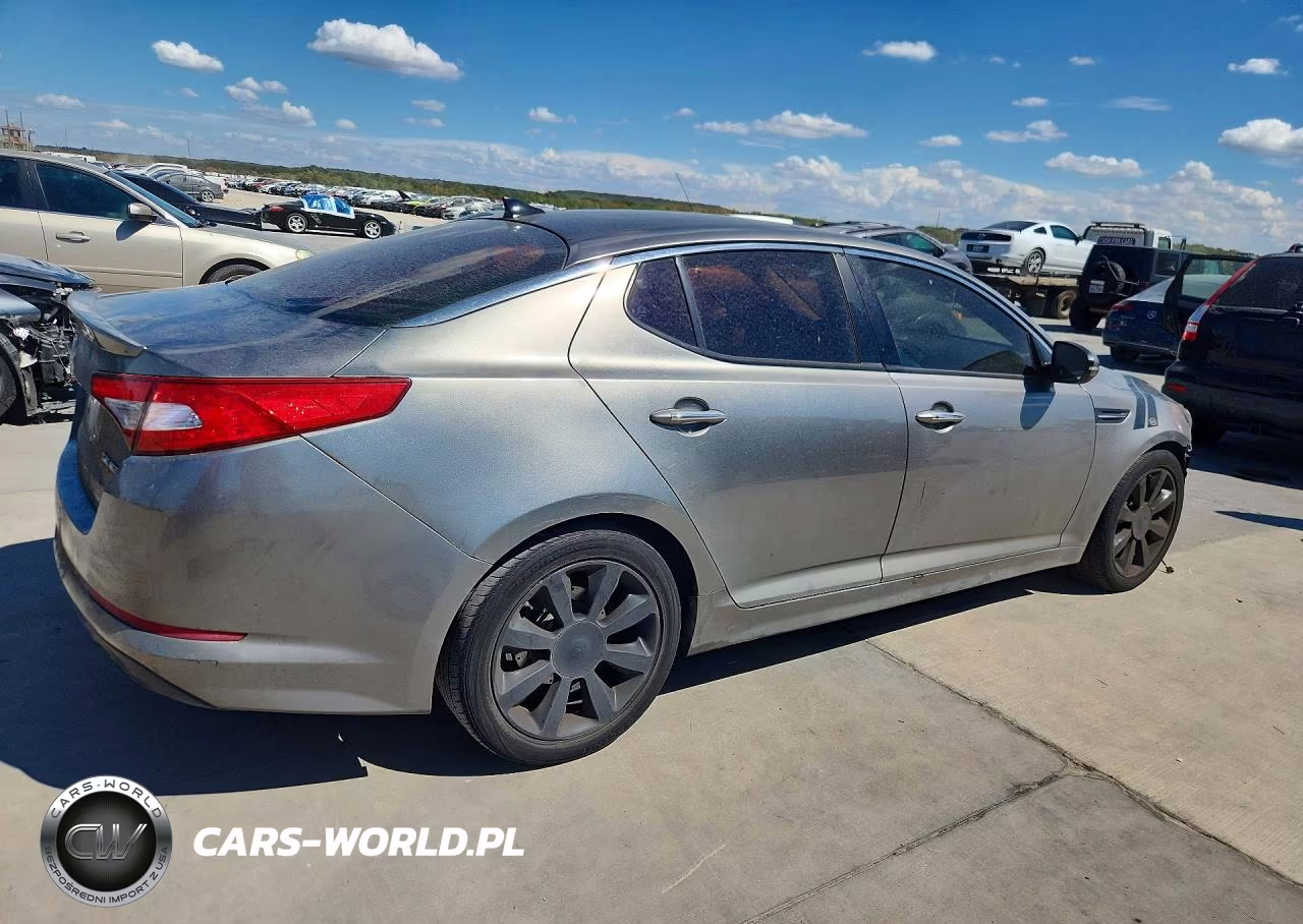2012 Kia Optima Sx VIN:5XXGR4A62CG023412 - 3