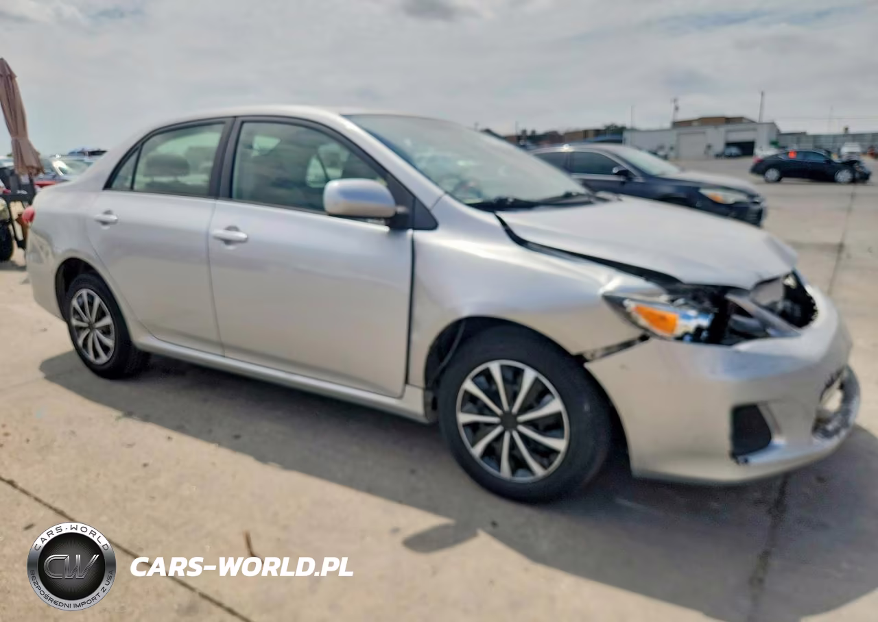 2011 Toyota Corolla Le VIN:JTDBU4EE6B9166577 - 4
