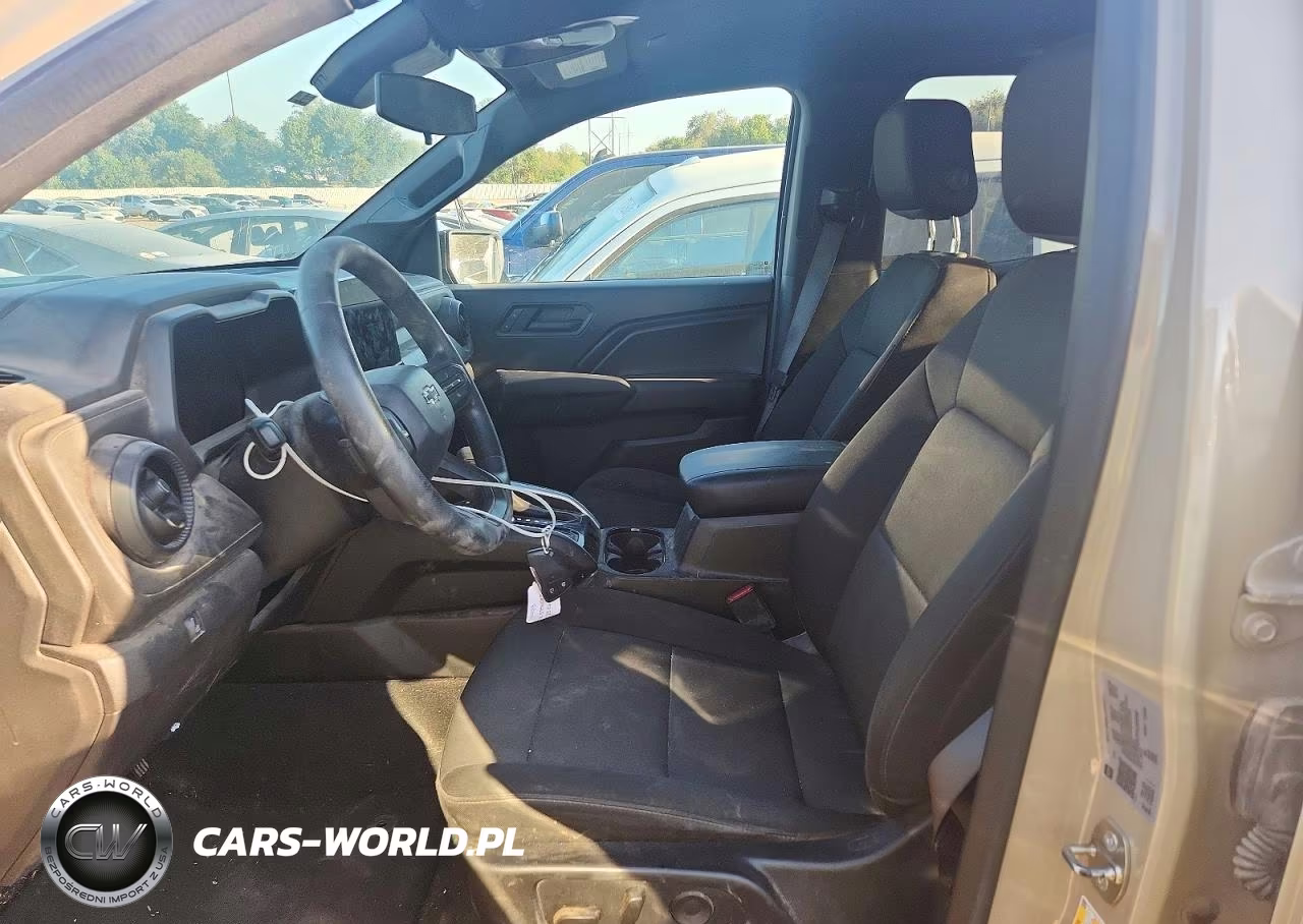2023 Chevrolet Colorado Trail Boss VIN:1GCPTEEK7P1252068 - 7