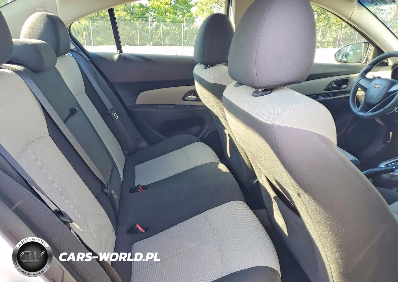 2011 Chevrolet Cruze Ls VIN:1G1PC5SH7B7144895 - 10