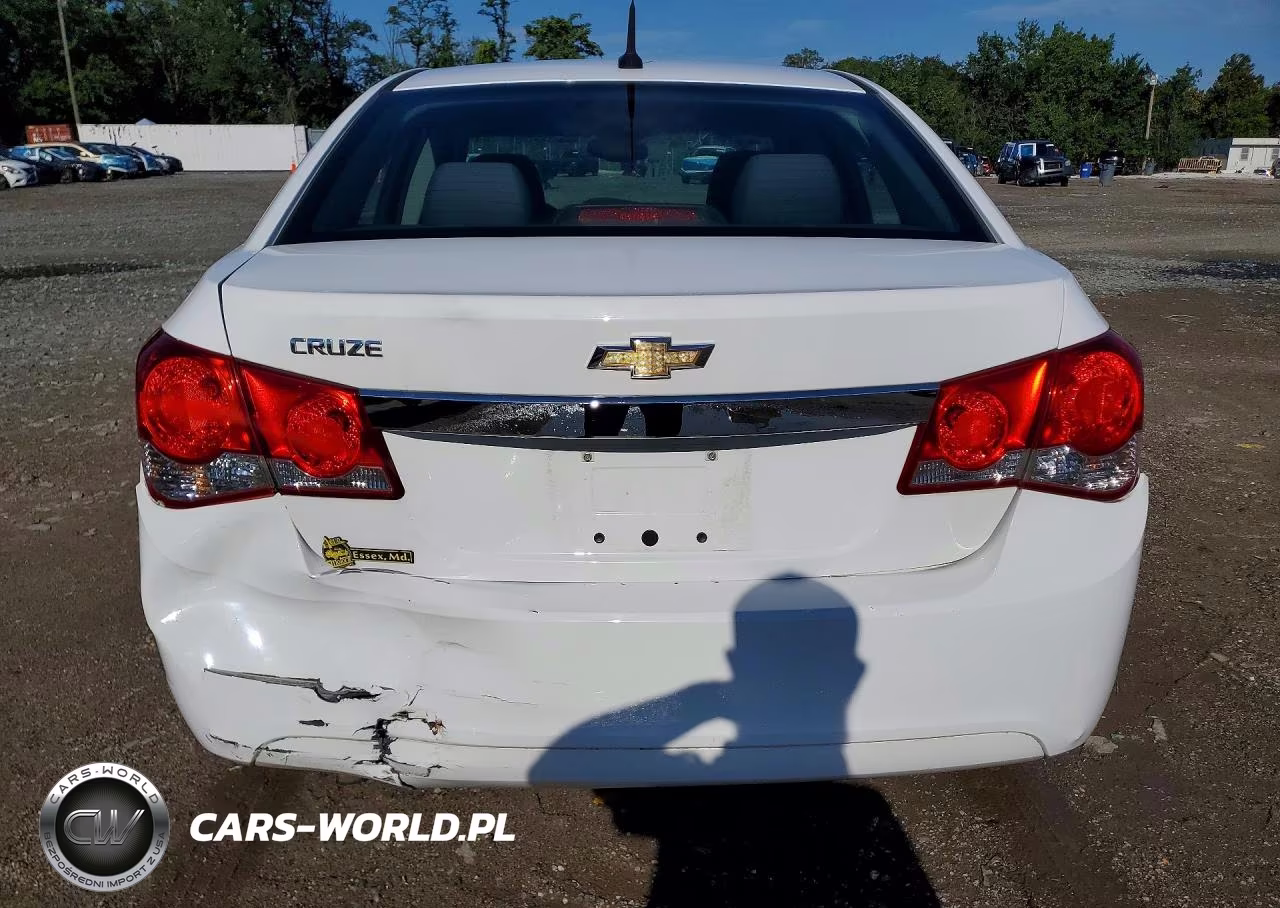 2011 Chevrolet Cruze Ls VIN:1G1PC5SH7B7144895 - 6