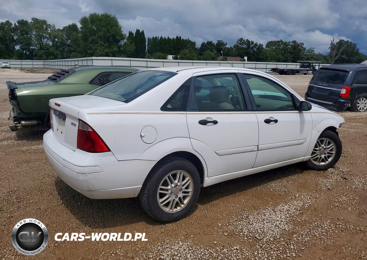 2006 Ford Focus Zx4 VIN:1FAFP34NX6W169693 - 3