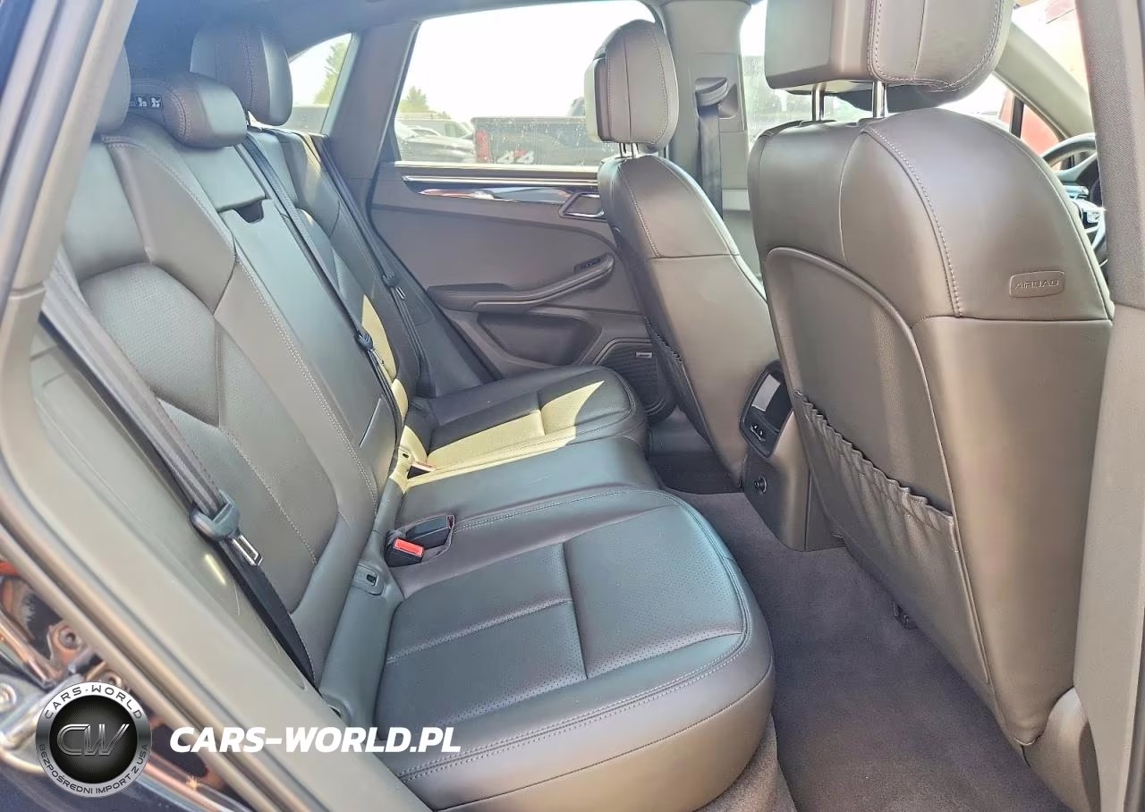 2015 Porsche Macan S VIN:WP1AB2A50FLB54220 - 10
