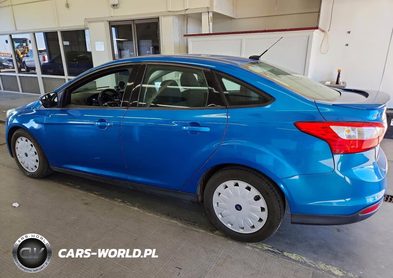 2014 Ford Focus Se VIN:1FADP3F22EL219741 - 2