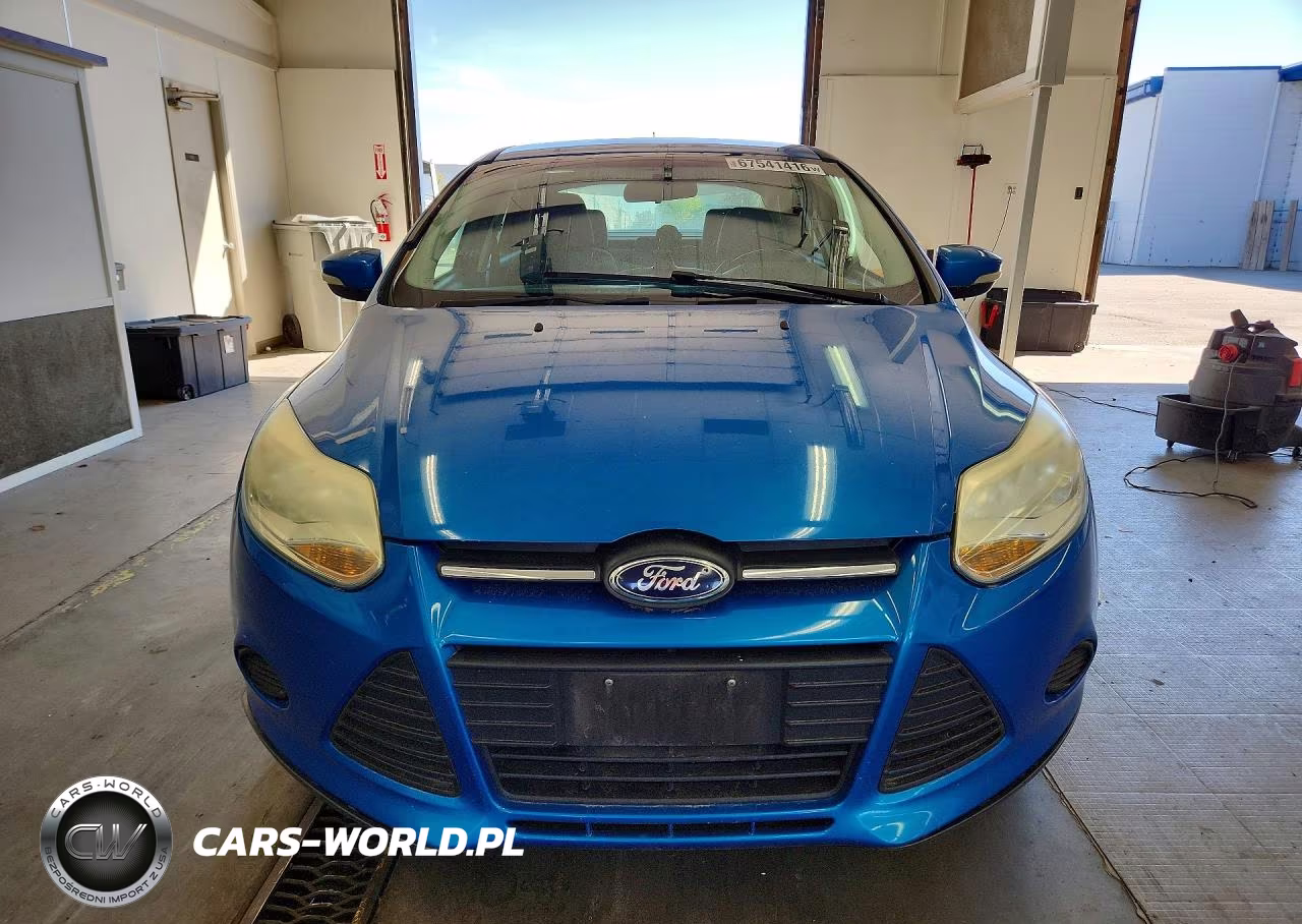 2014 Ford Focus Se VIN:1FADP3F22EL219741 - 5
