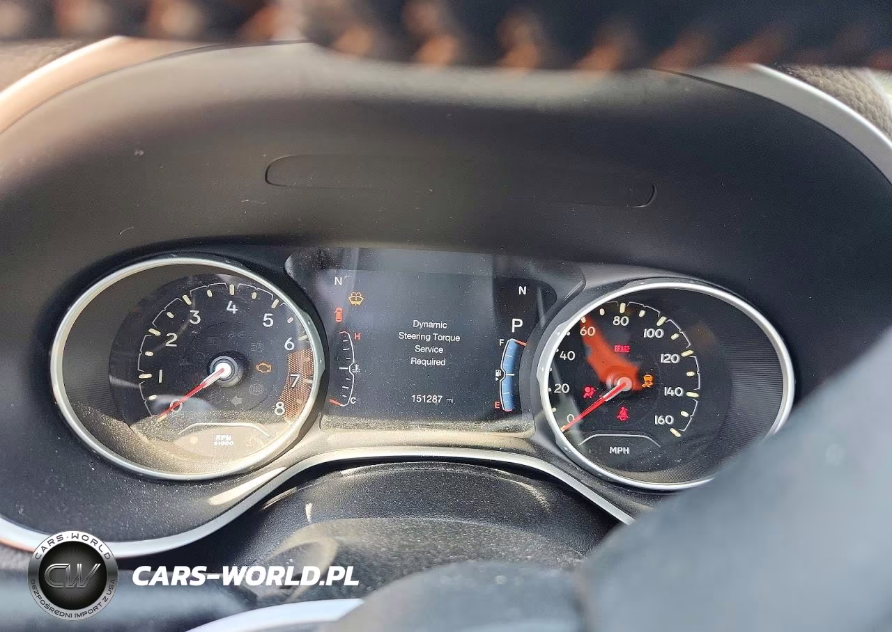 2018 Jeep Compass Latitude VIN:3C4NJDBB7JT223469 - 9