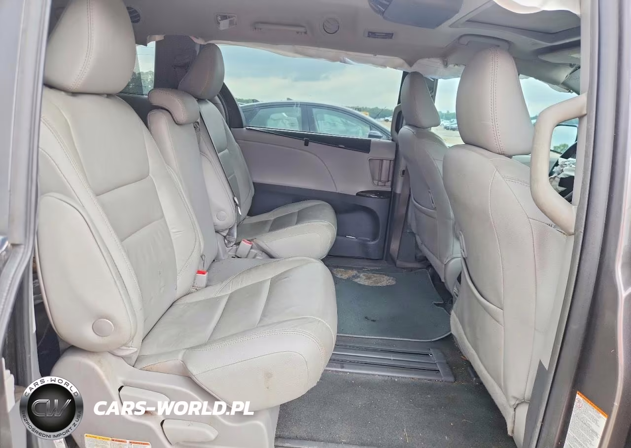 2019 Toyota Sienna Xle 8-Passenger VIN:5TDYZ3DC9KS969584 - 10