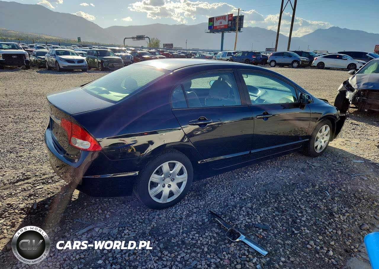 2010 Honda Civic Lx VIN:19XFA1F5XAE021687 - 3