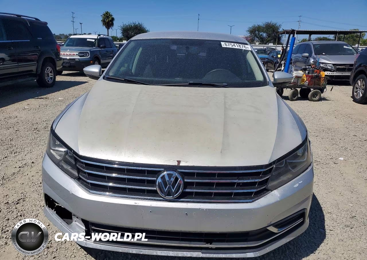 2016 Volkswagen Passat S VIN:1VWAT7A36GC035080 - 5