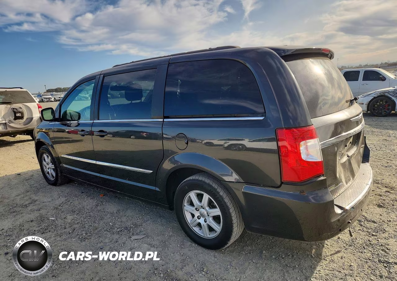 2011 Chrysler Town & Country Touring L VIN:2A4RR8DG8BR796924 - 2