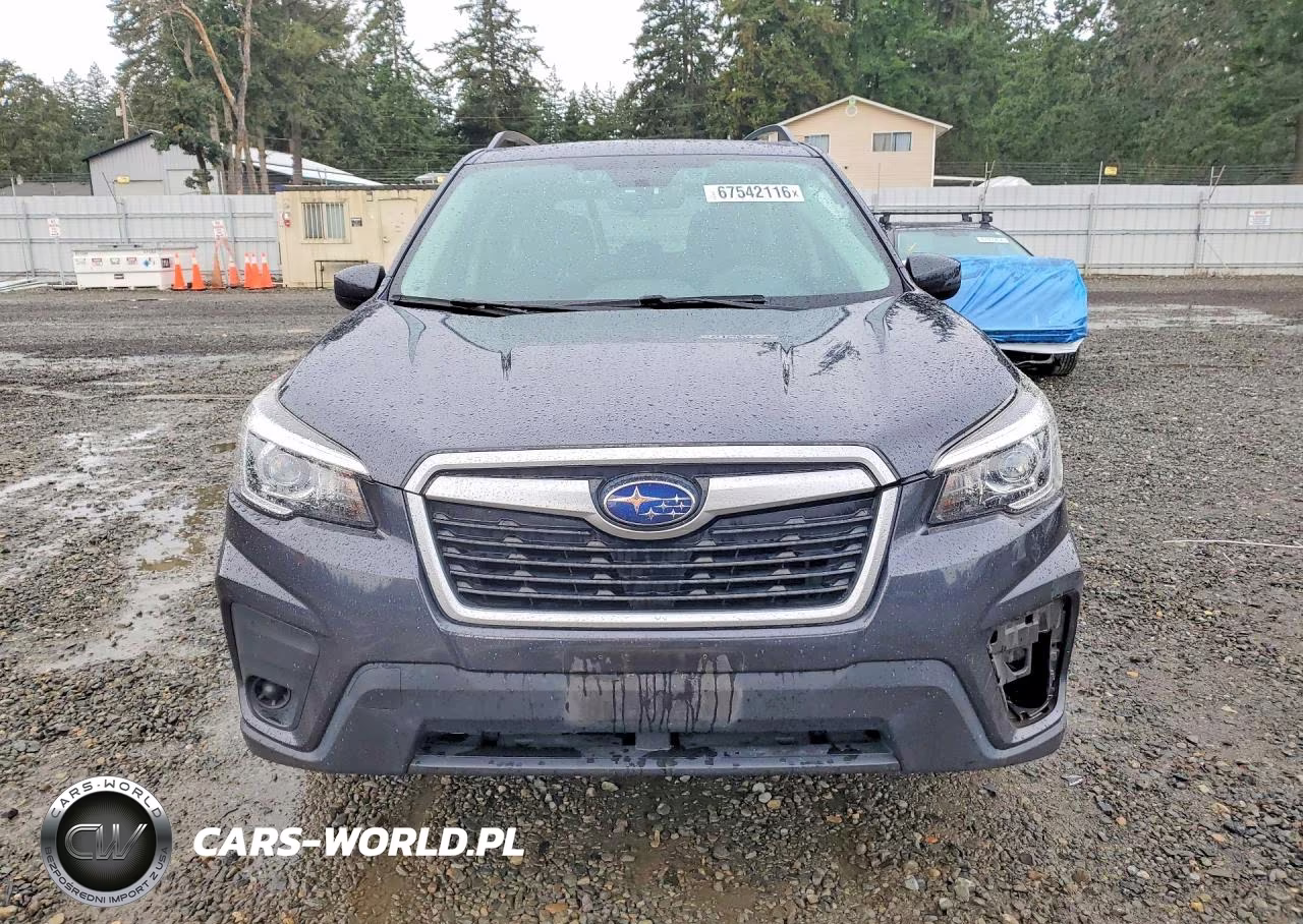2019 Subaru Forester Premium VIN:JF2SKAECXKH419538 - 5