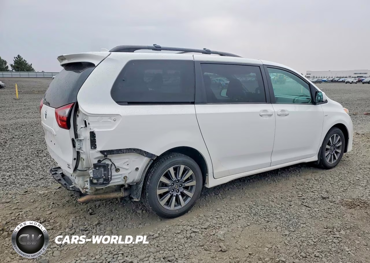 2020 Toyota Sienna Le VIN:5TDJZ3DC4LS248026 - 3