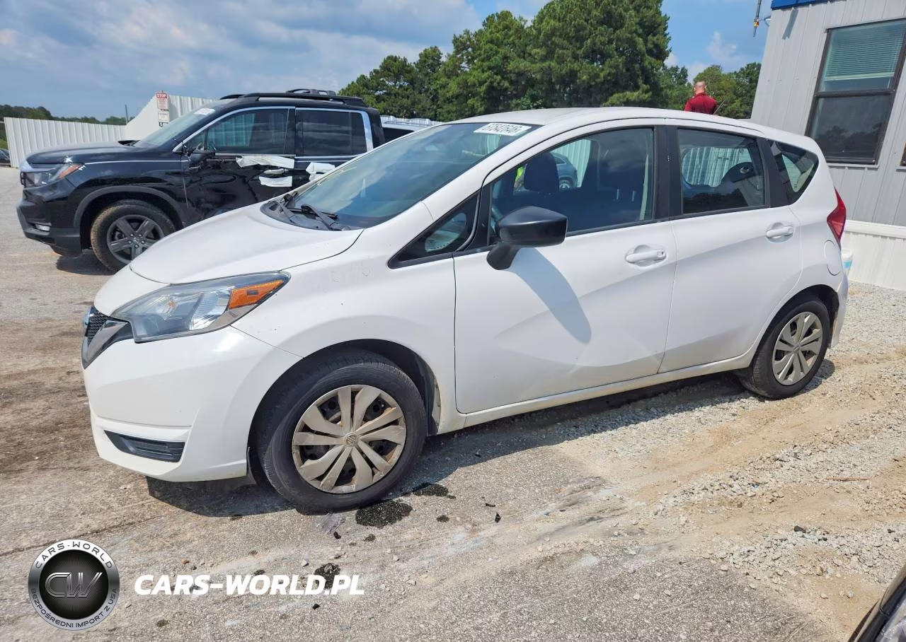 2017 Nissan Versa Note S Plus VIN:3N1CE2CP4HL352101 - 1