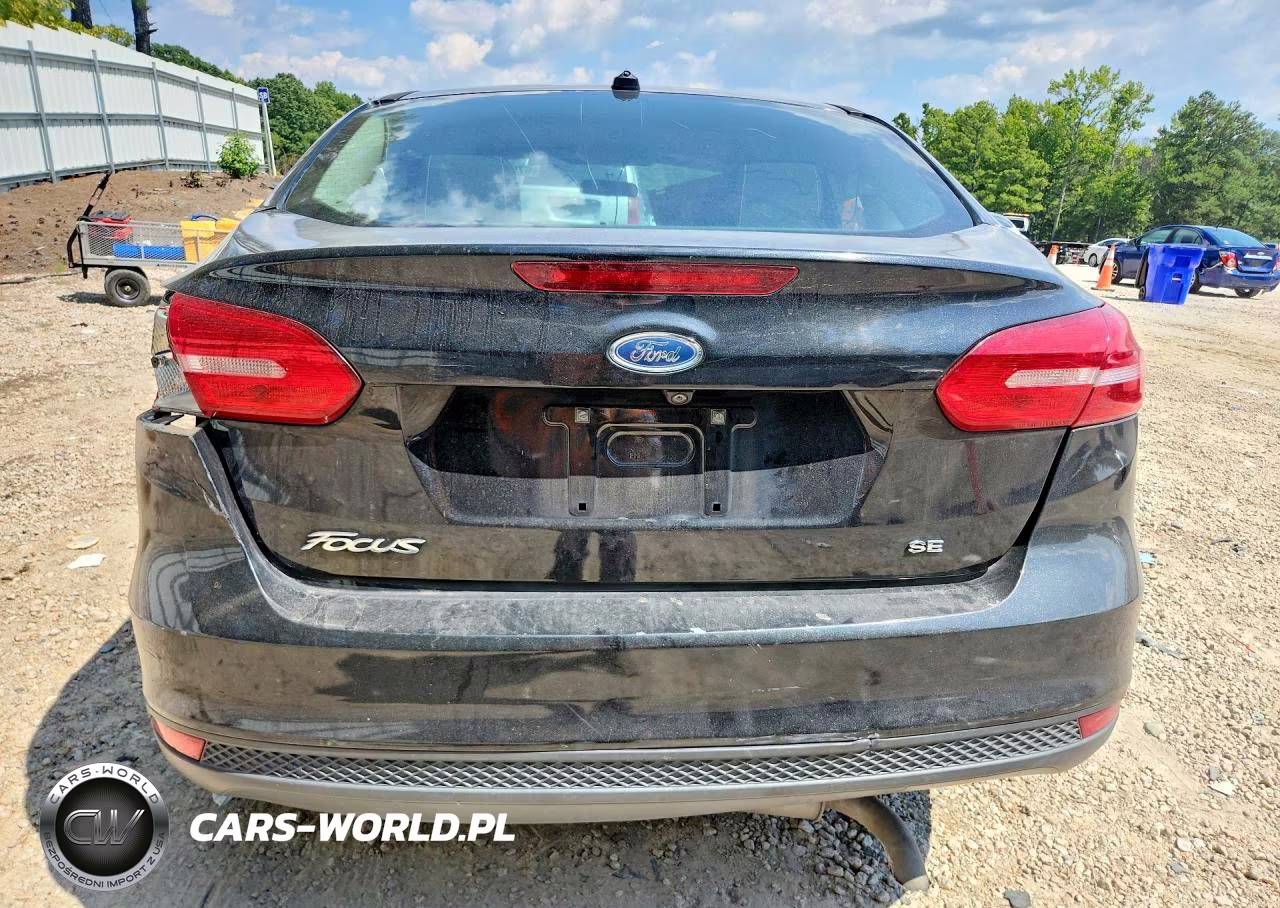 2015 Ford Focus Se VIN:1FADP3F2XFL365046 - 6