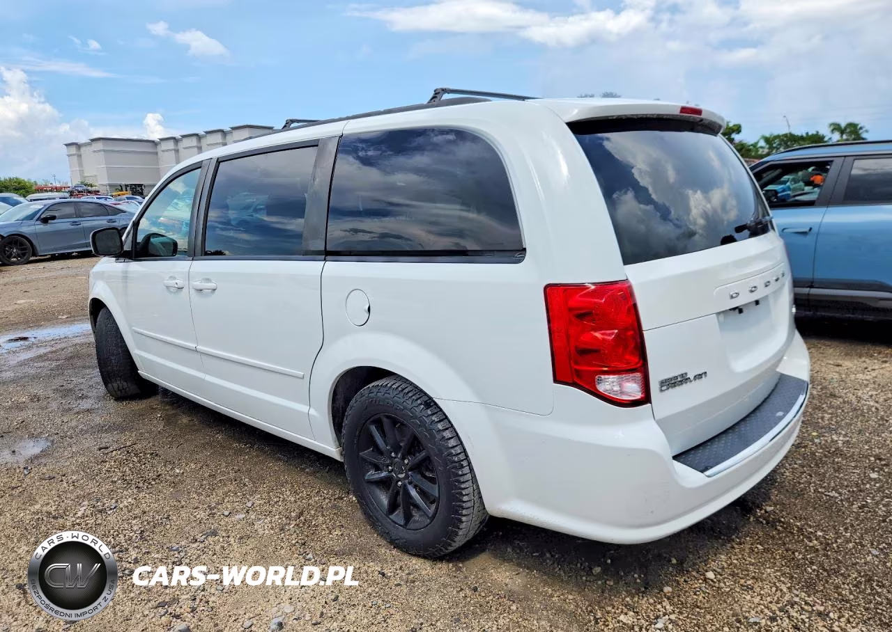 2016 Dodge Grand Caravan R-T VIN:2C4RDGEG0GR250056 - 2