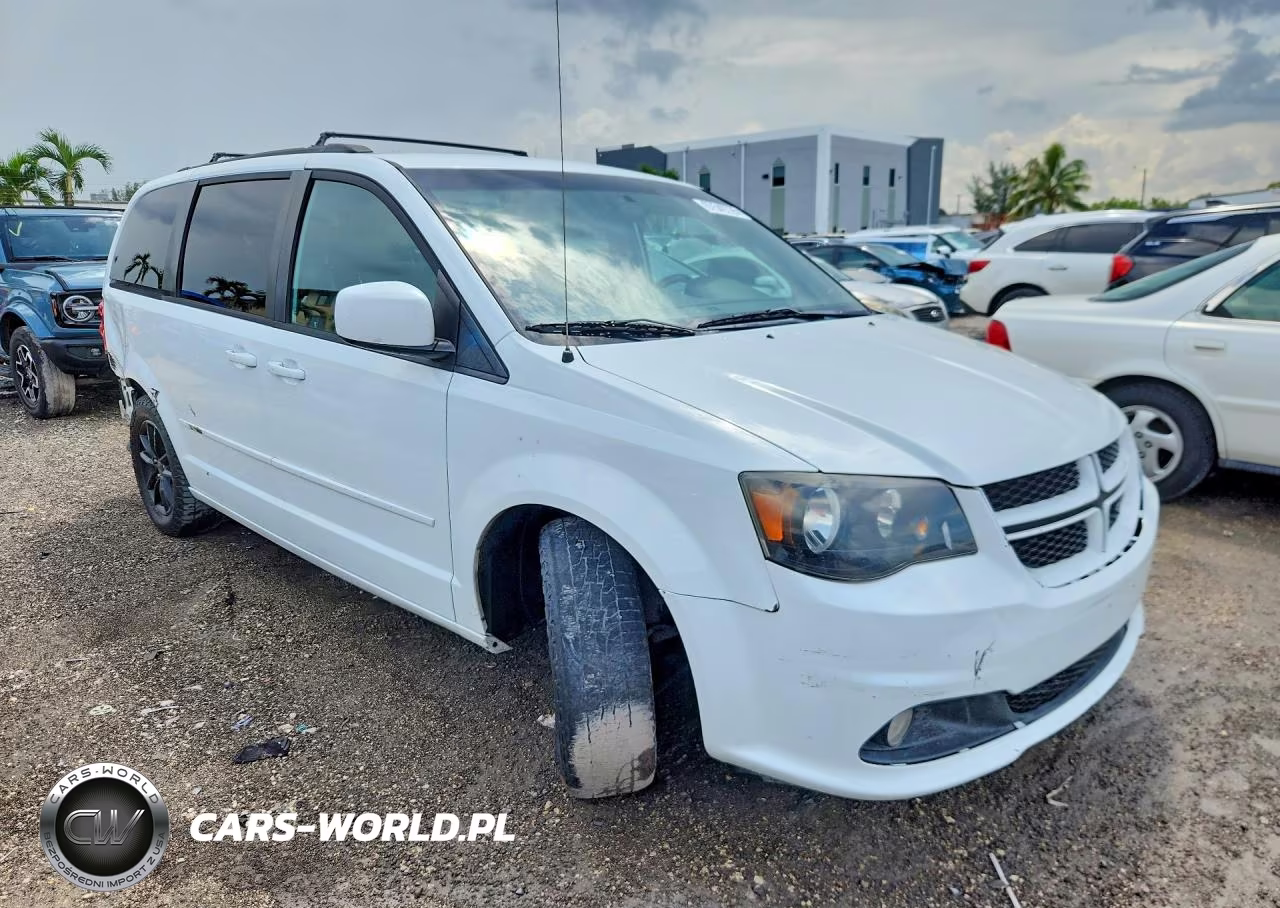 2016 Dodge Grand Caravan R-T VIN:2C4RDGEG0GR250056 - 4