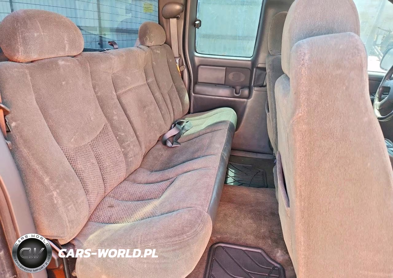 2003 Chevrolet Silverado C1500 VIN:2GCEC19V631315850 - 10