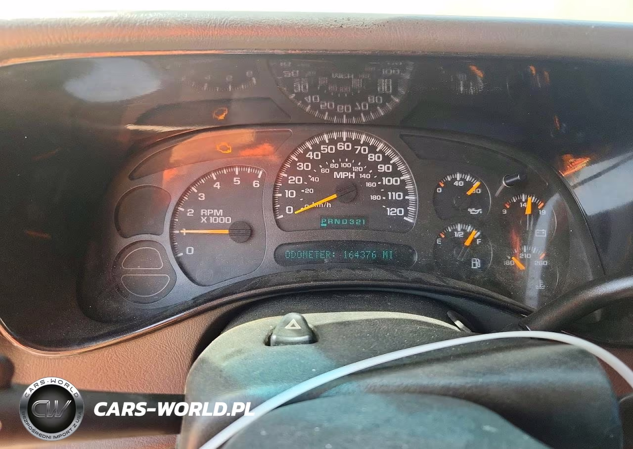2003 Chevrolet Silverado C1500 VIN:2GCEC19V631315850 - 9