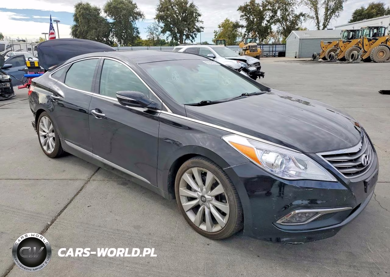 2017 Hyundai Azera Limited VIN:KMHFH4JG7HA590110 - 4