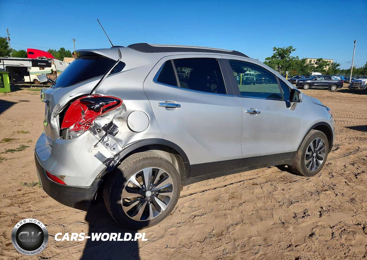 2022 Buick Encore Preferred VIN:KL4CJESM0NB554880 - 3