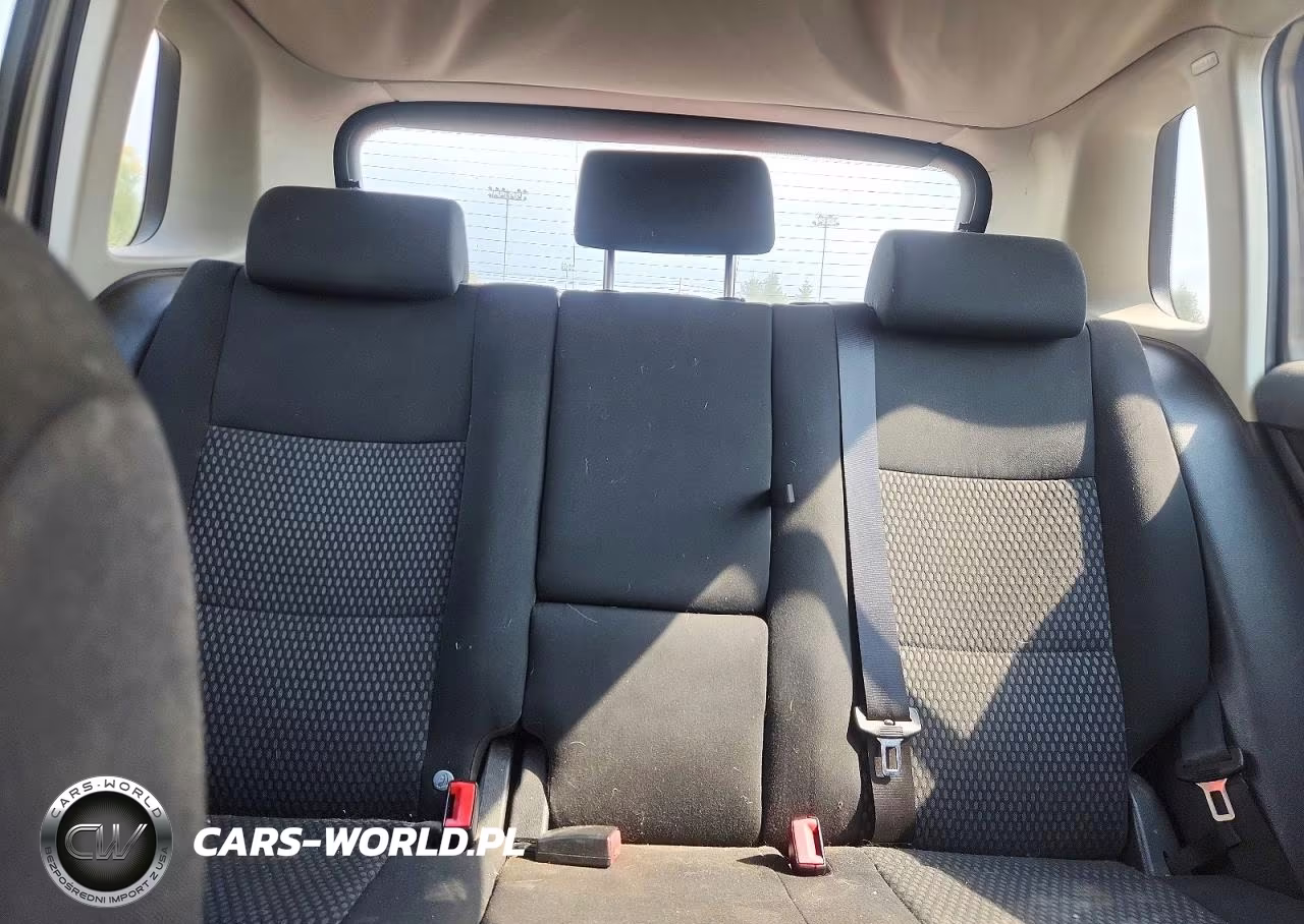 2010 Volkswagen Tiguan S VIN:WVGAV7AX6AW511832 - 10